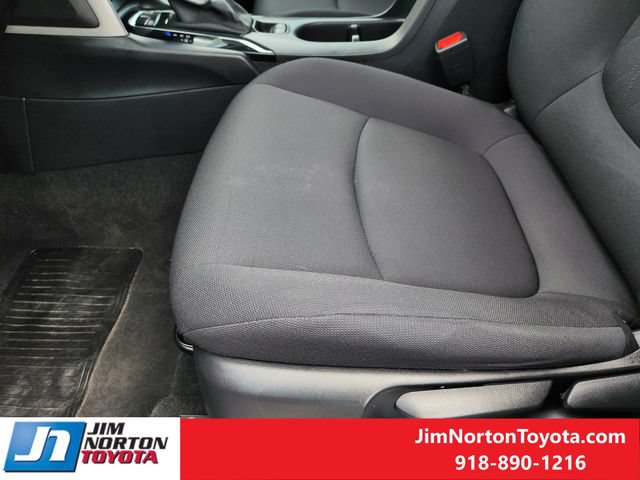 Used 2024 Toyota Corolla Cross LE FWD image 24