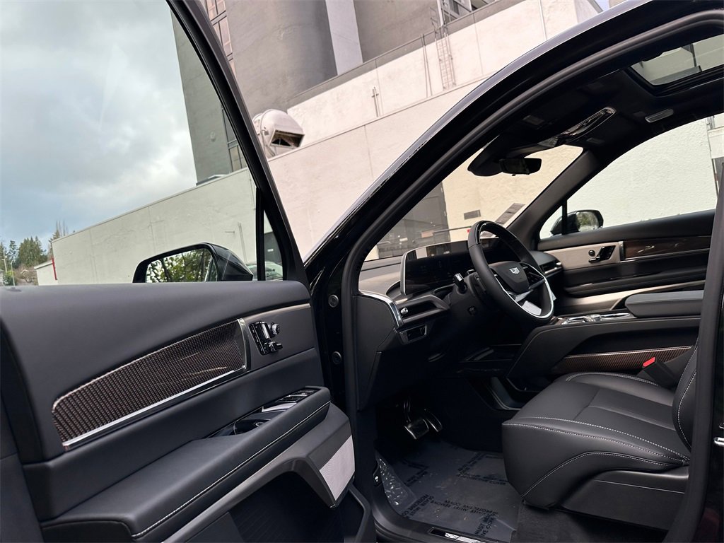 New 2026 Cadillac Vistiq Sport image 21