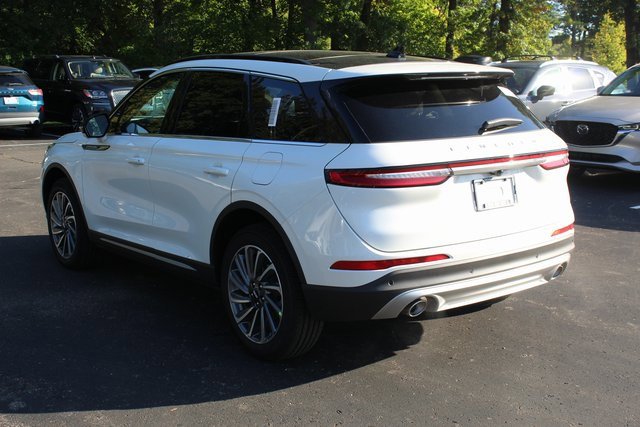 New 2026 Lincoln Corsair Reserve image 5