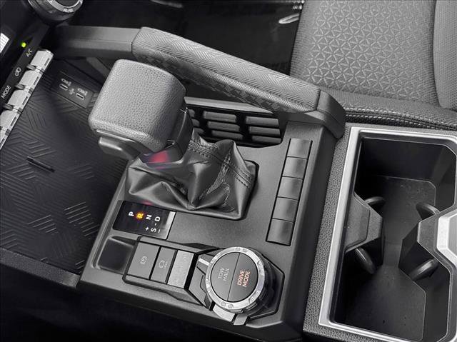 Certified 2025 Toyota 4Runner SR5 AWD/4WD image 16