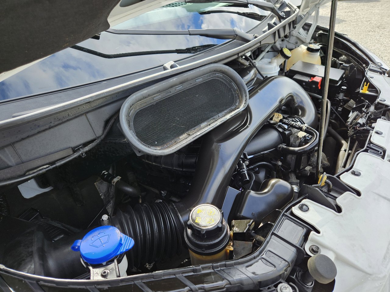 Used 2019 Ford Transit 150 XLT image 54