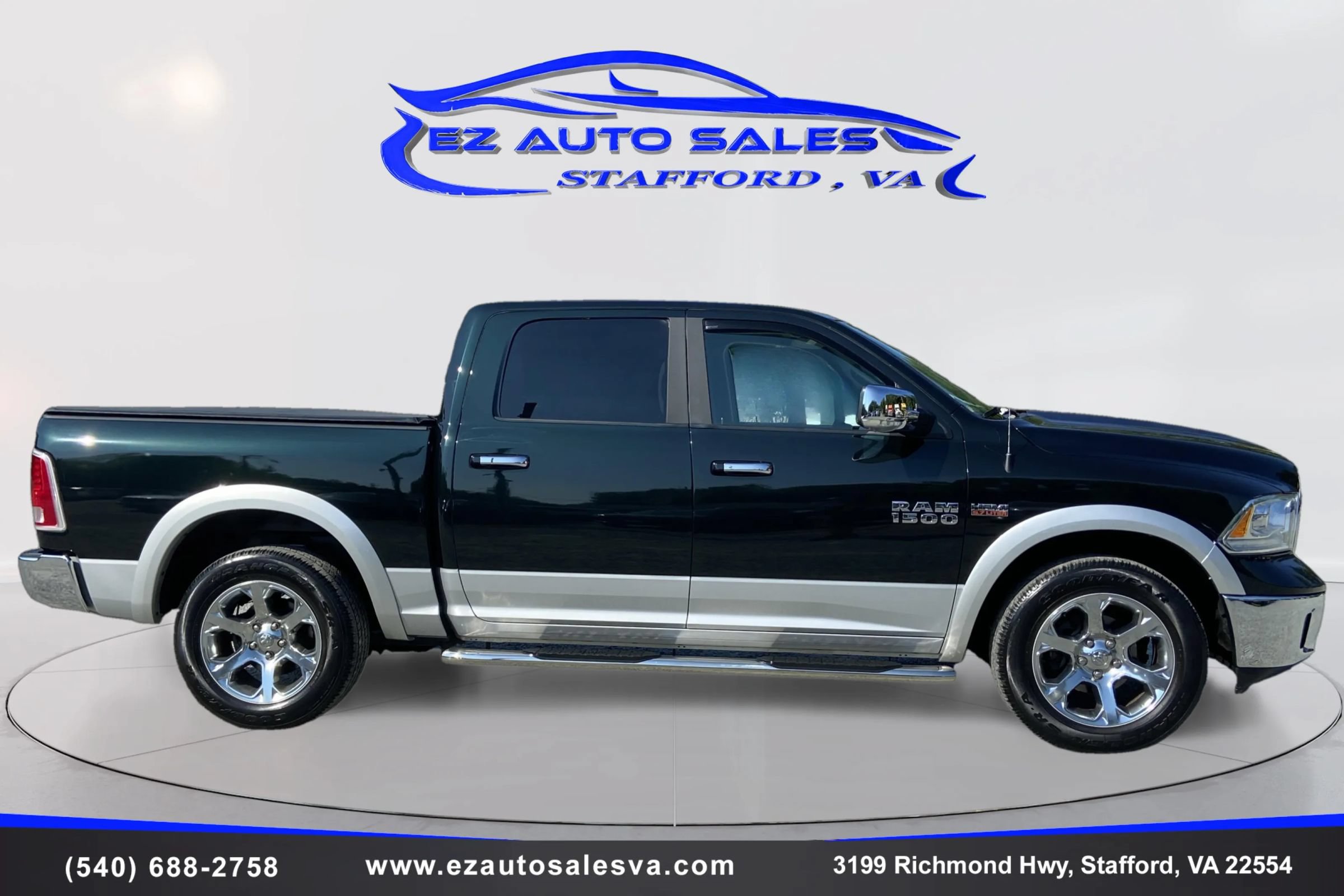 Used 2016 RAM 1500 Laramie w/ Convenience Group AWD/4WD image 4