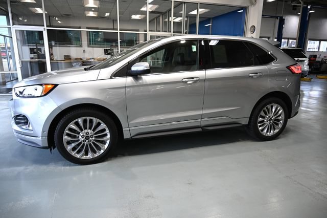 Used 2020 Ford Edge Titanium w/ Equipment Group 301A AWD/4WD image 7