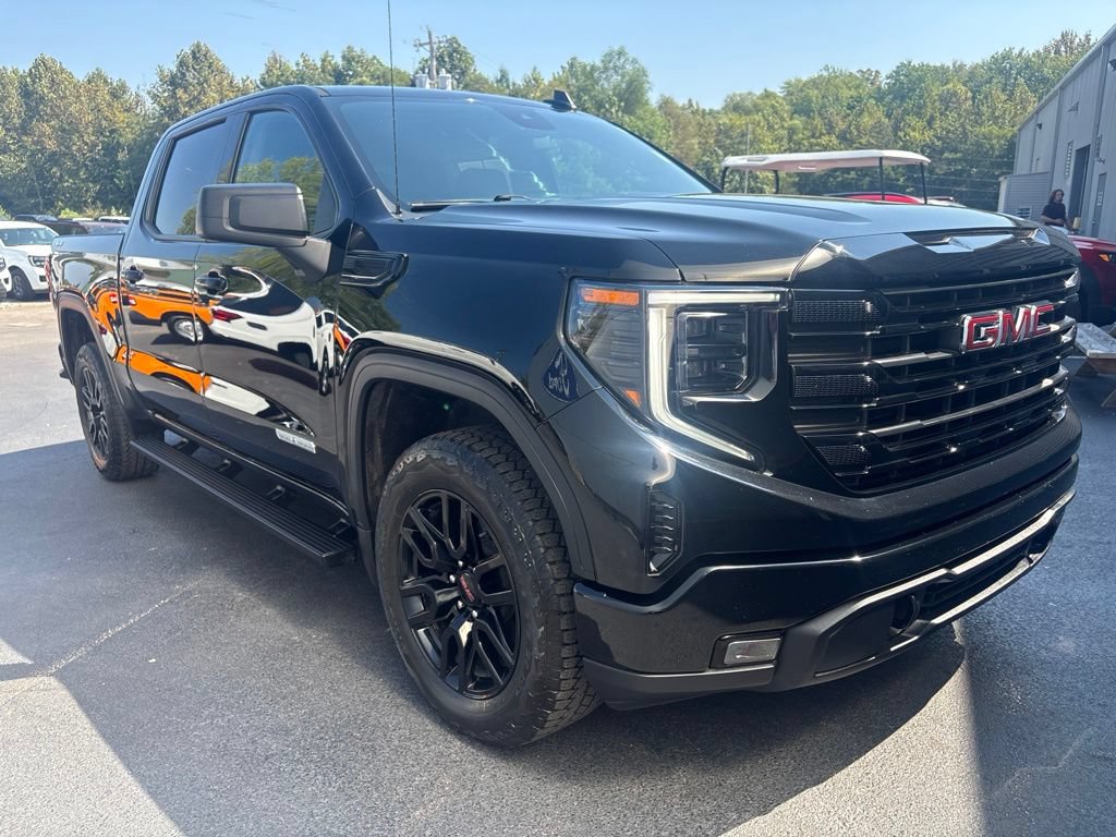Used 2024 GMC Sierra 1500 Elevation AWD/4WD image 2