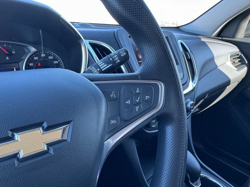 Used 2022 Chevrolet Equinox LT image 17
