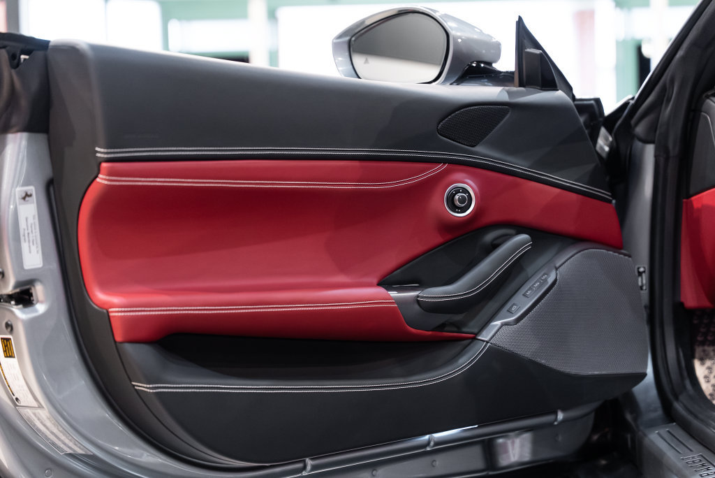 Certified 2022 Ferrari Portofino M RWD image 22