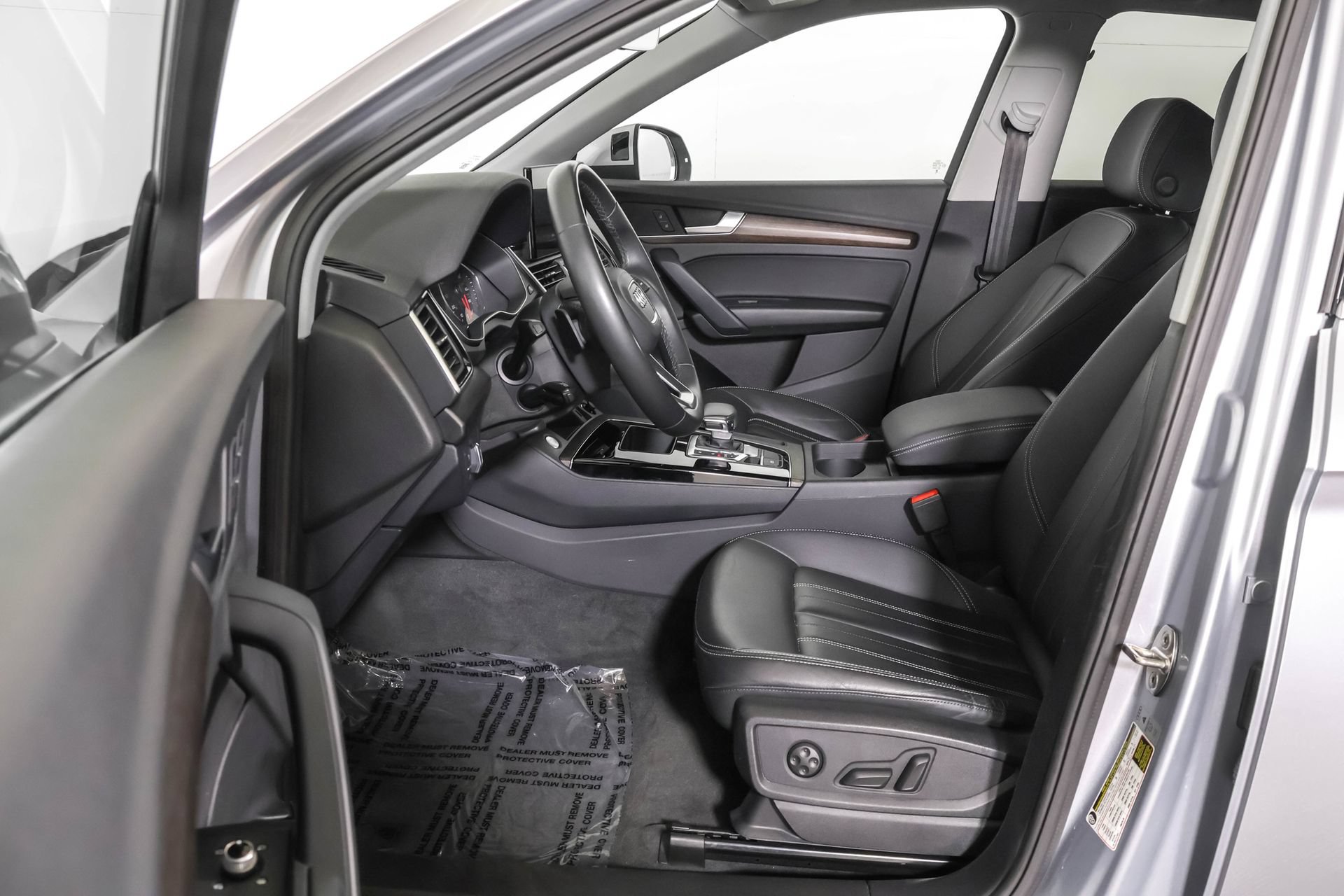 Used 2023 Audi Q5 2.0T Premium w/ Convenience Package AWD/4WD image 7