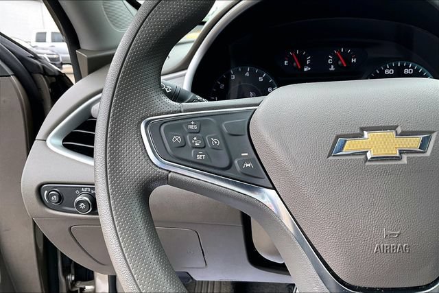 Used 2025 Chevrolet Malibu LT FWD image 18