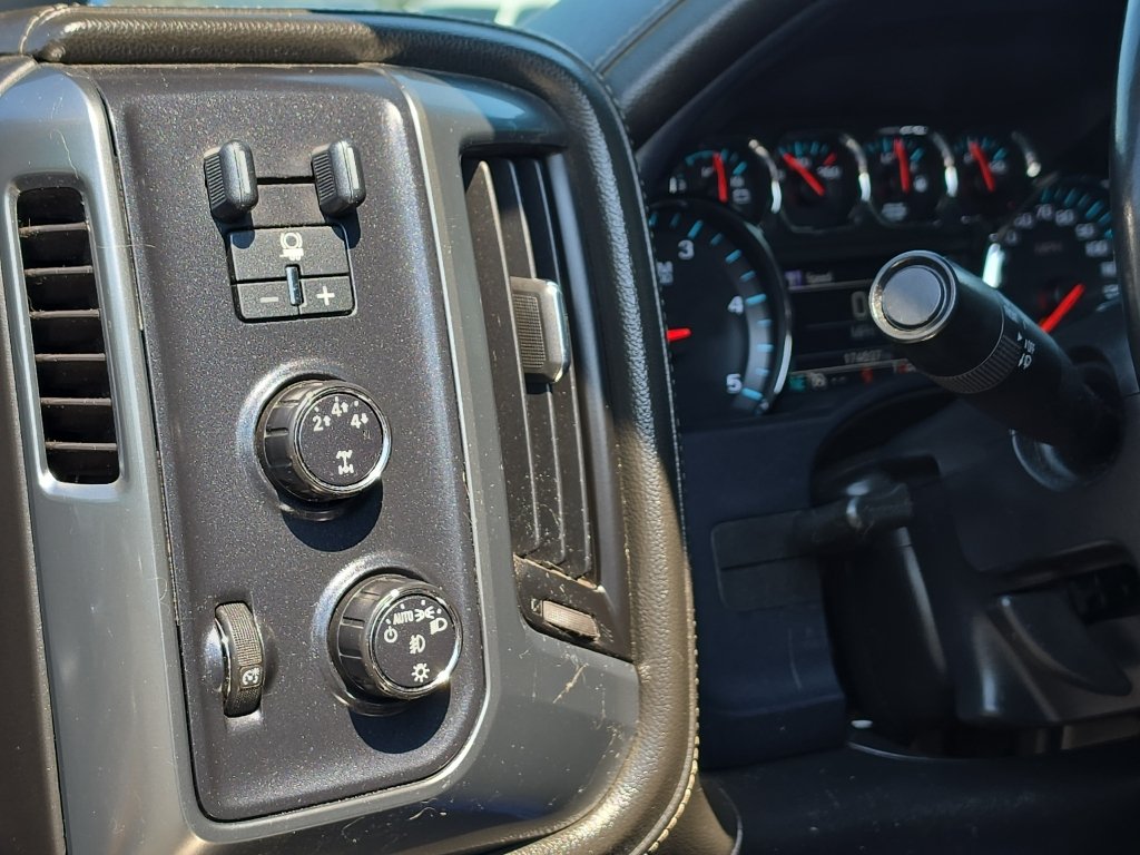 Used 2015 Chevrolet Silverado 3500 LTZ w/ Duramax Plus Package AWD/4WD image 23