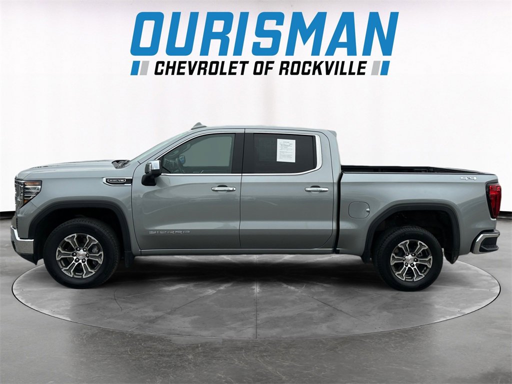 Used 2025 GMC Sierra 1500 SLT image 3