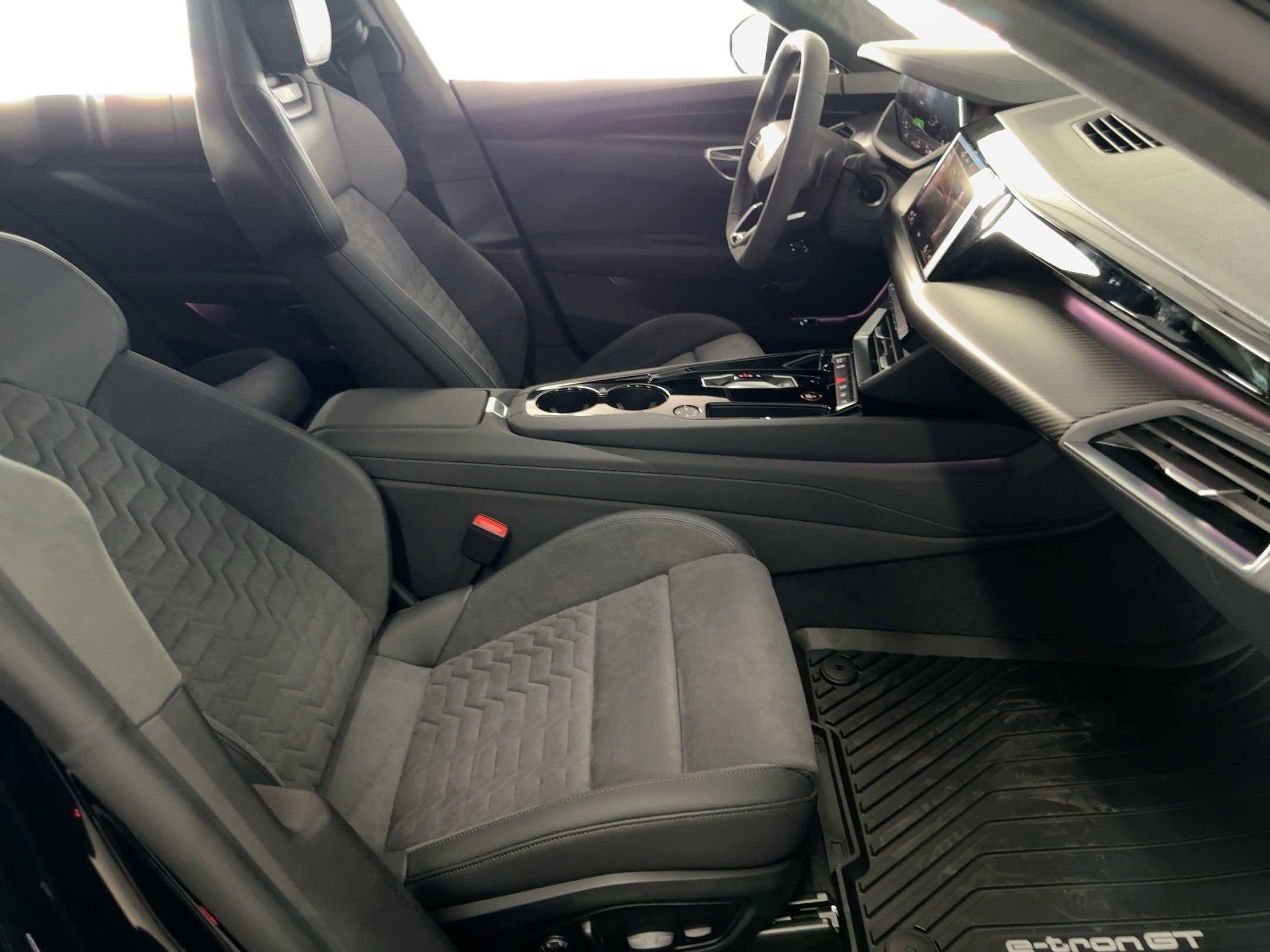 New 2026 Audi S e-tron GT Prestige image 30