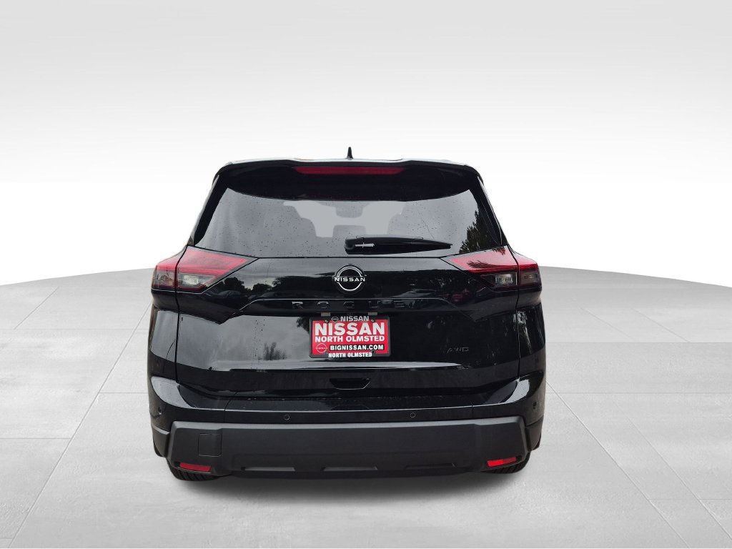 New 2026 Nissan Rogue Dark Armor AWD/4WD image 11