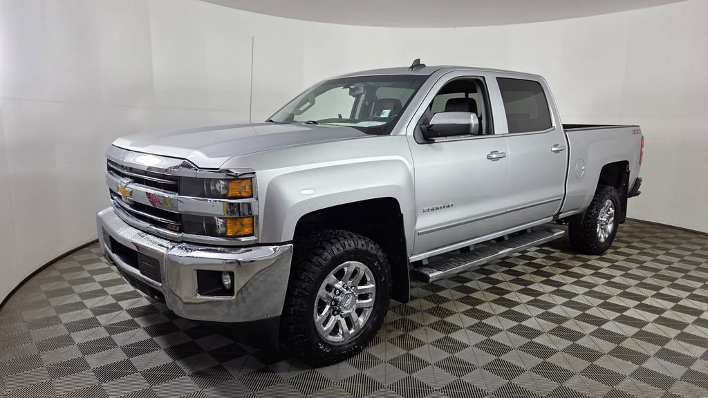 Used 2018 Chevrolet Silverado 2500 LTZ w/ Z71 Package, Off-Road AWD/4WD image 3