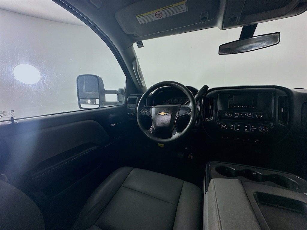 Used 2015 Chevrolet Silverado 3500 W/T image 9
