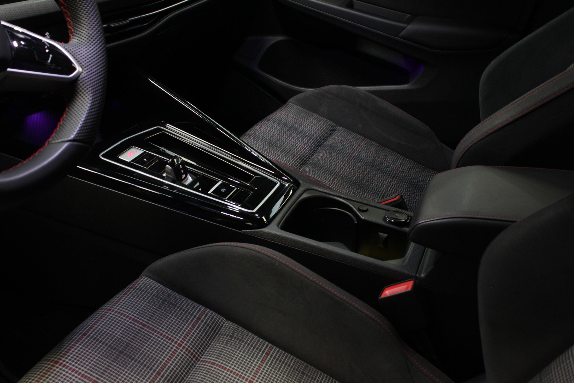 Used 2023 Volkswagen GTI 40th Anniversary Edition FWD image 36