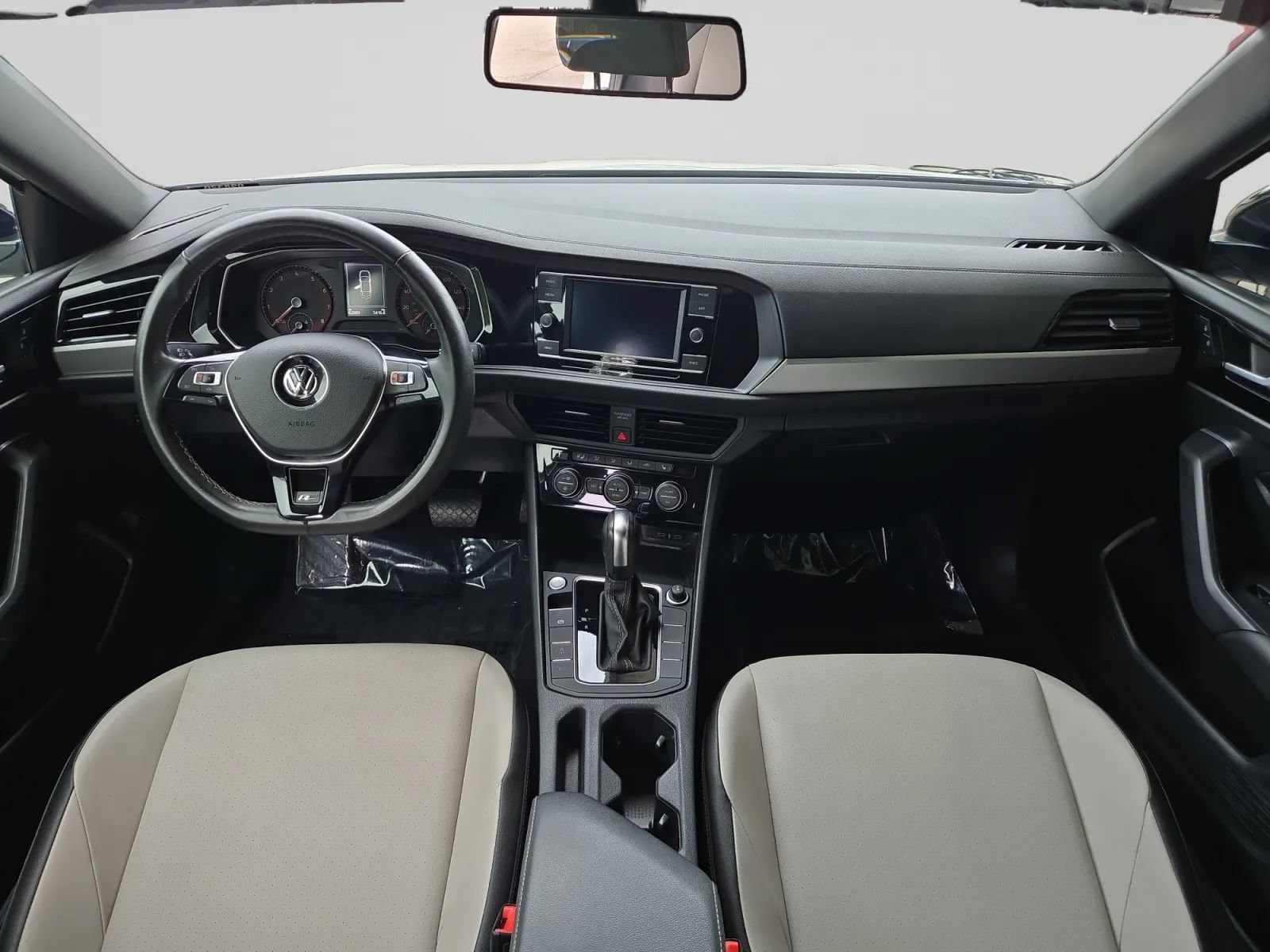 Used 2021 Volkswagen Jetta R-Line FWD image 14