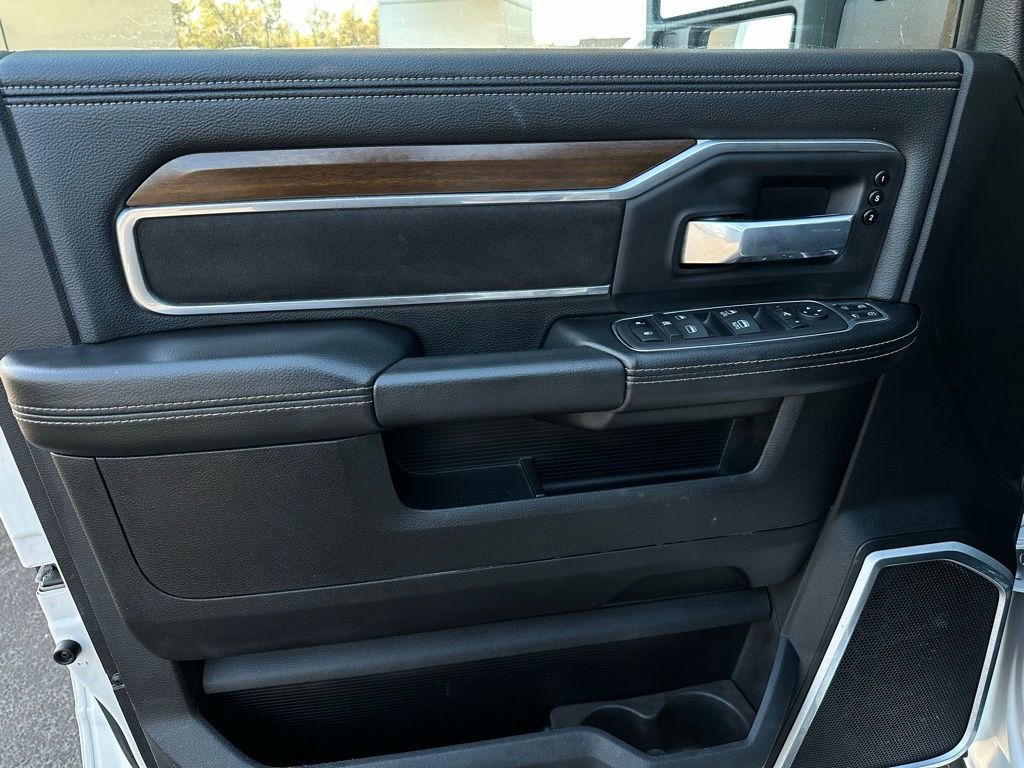 Used 2024 RAM 2500 Laramie image 11