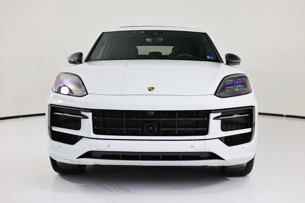 Certified 2025 Porsche Cayenne GTS AWD/4WD image 10
