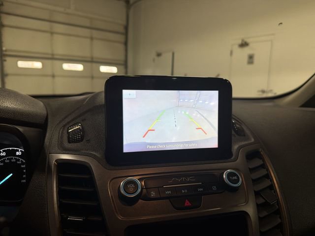 Used 2021 Ford Transit Connect XLT image 22