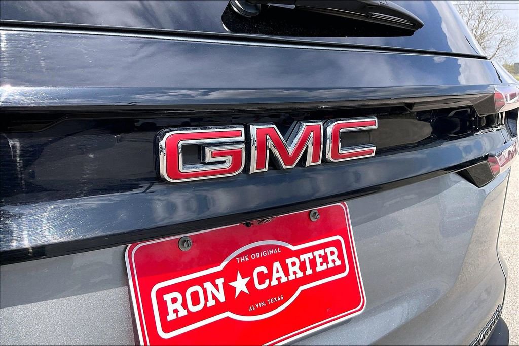 Used 2025 GMC Acadia Elevation image 26