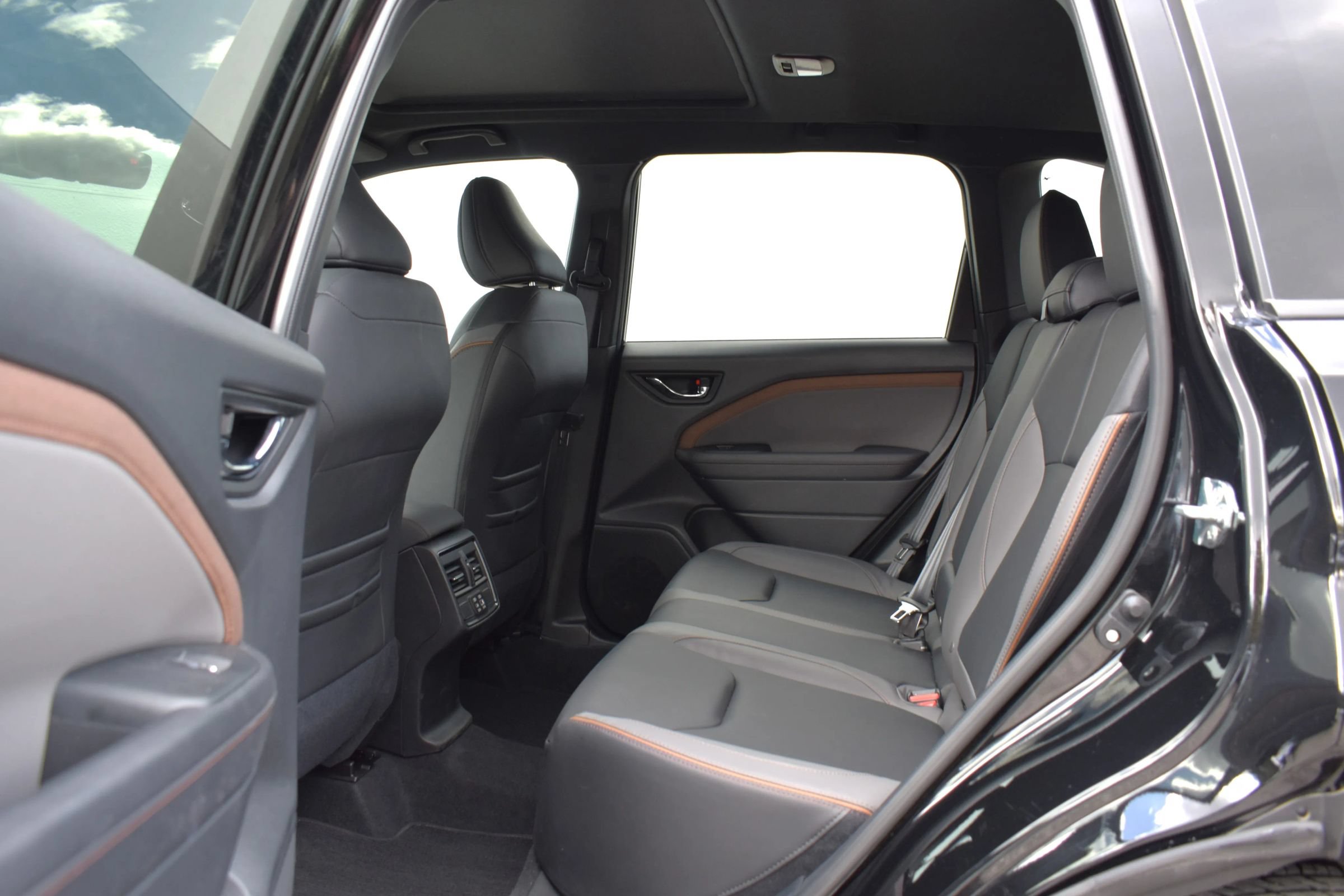 Used 2025 Subaru Forester Sport AWD/4WD image 48