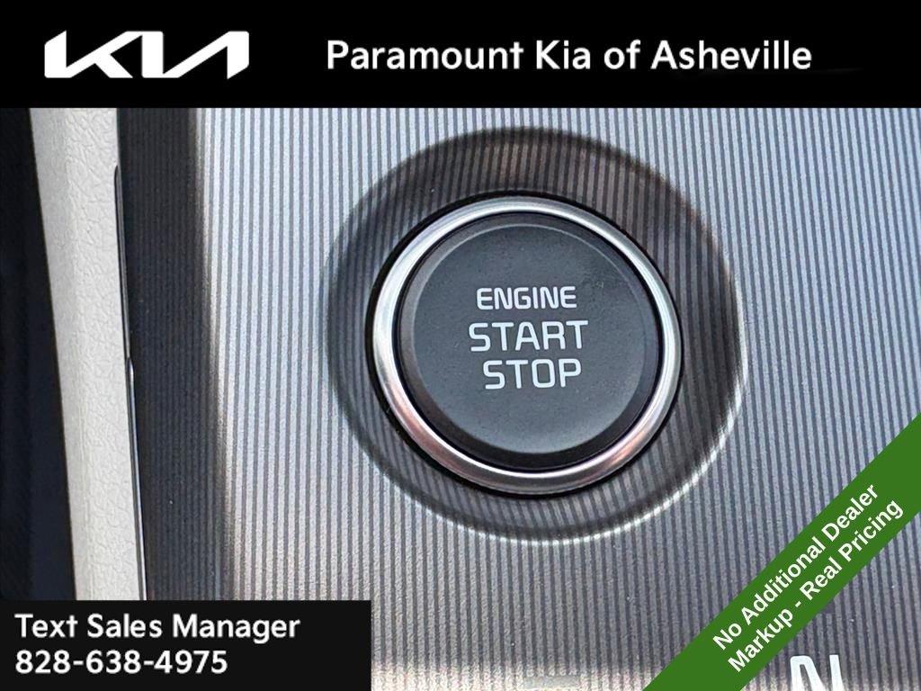 New 2026 Kia Sportage EX image 14