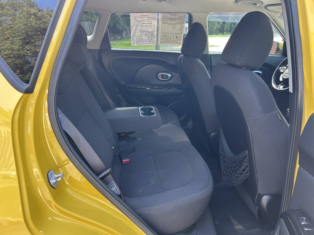 Used 2014 Kia Soul ! FWD image 22