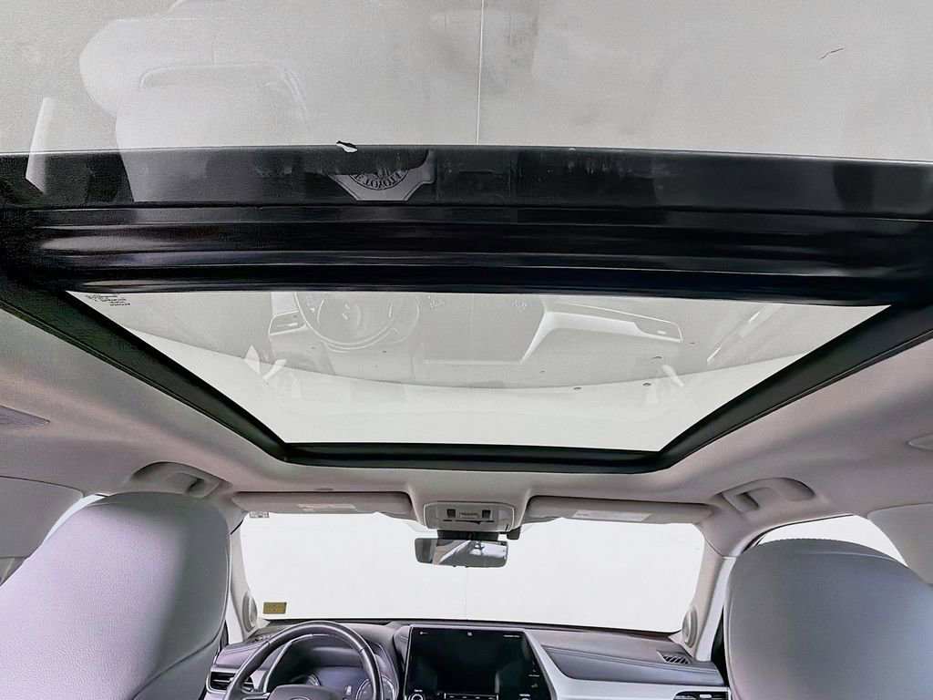 Used 2020 Toyota Highlander Platinum image 15