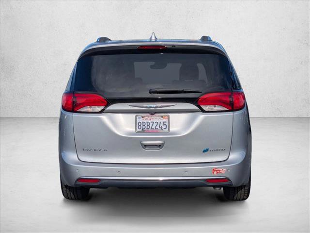 Used 2017 Chrysler Pacifica Platinum FWD image 7