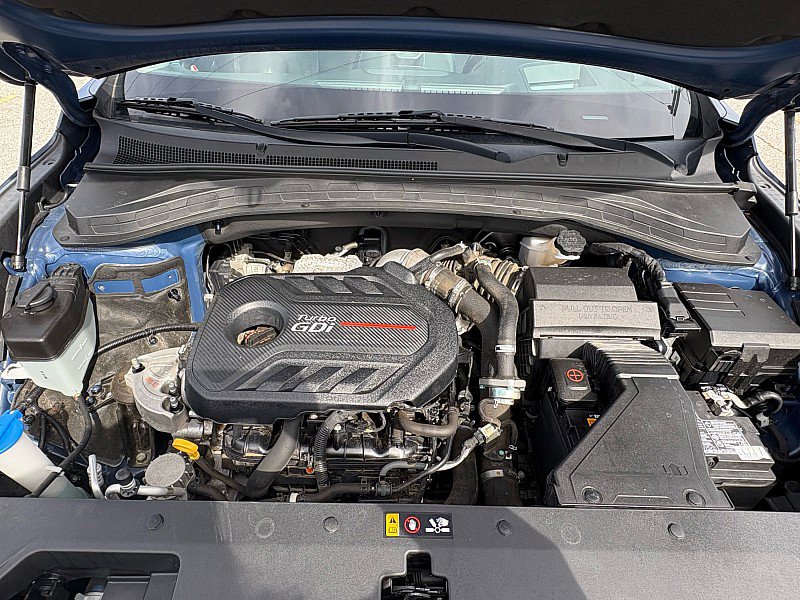 Used 2020 Hyundai Santa Fe Limited image 32