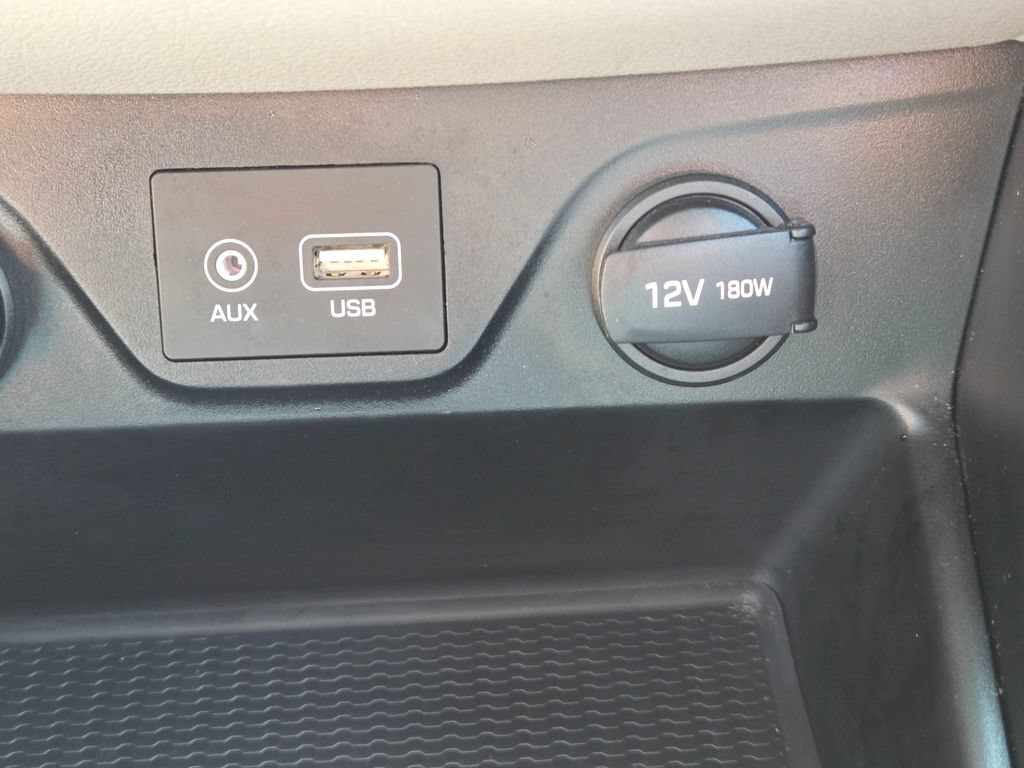 Used 2021 Hyundai Tucson SE AWD/4WD image 12