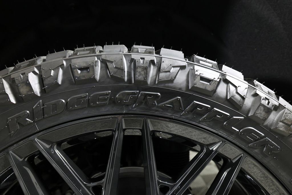 Used 2026 GMC Yukon AT4 Ultimate image 59