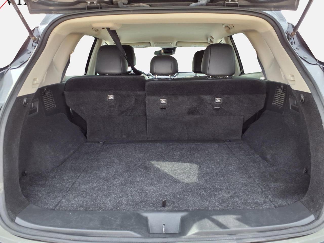 Used 2023 Nissan Murano SV image 6