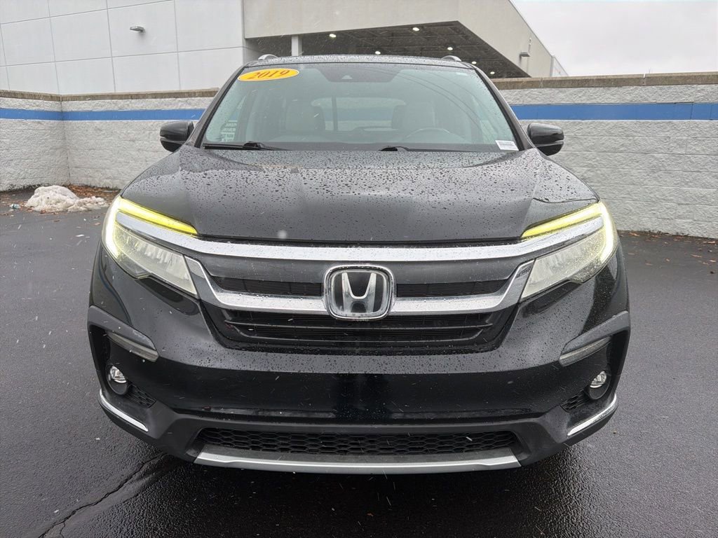 Certified 2019 Honda Pilot Touring image 8