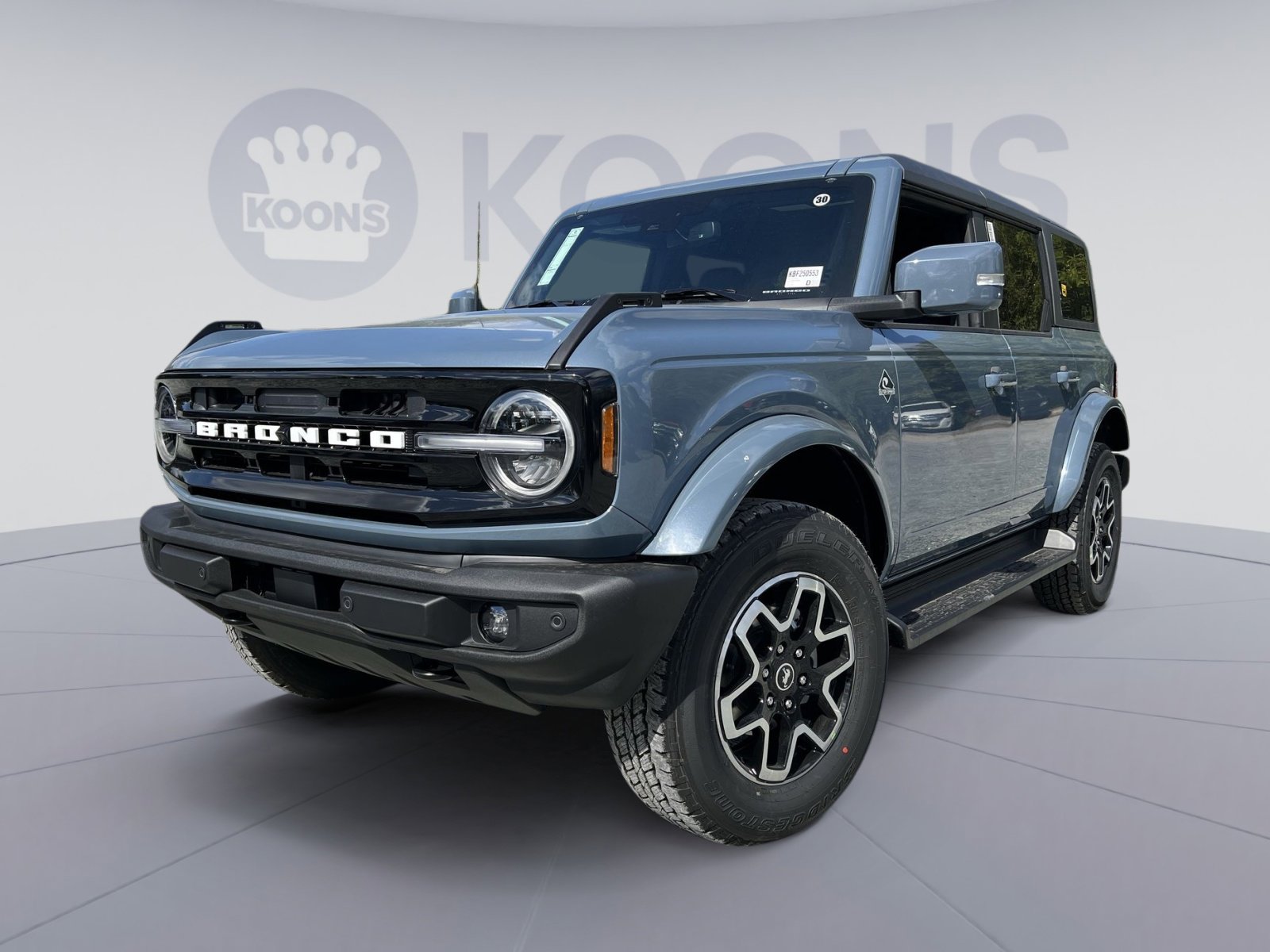 New 2025 Ford Bronco Outer Banks