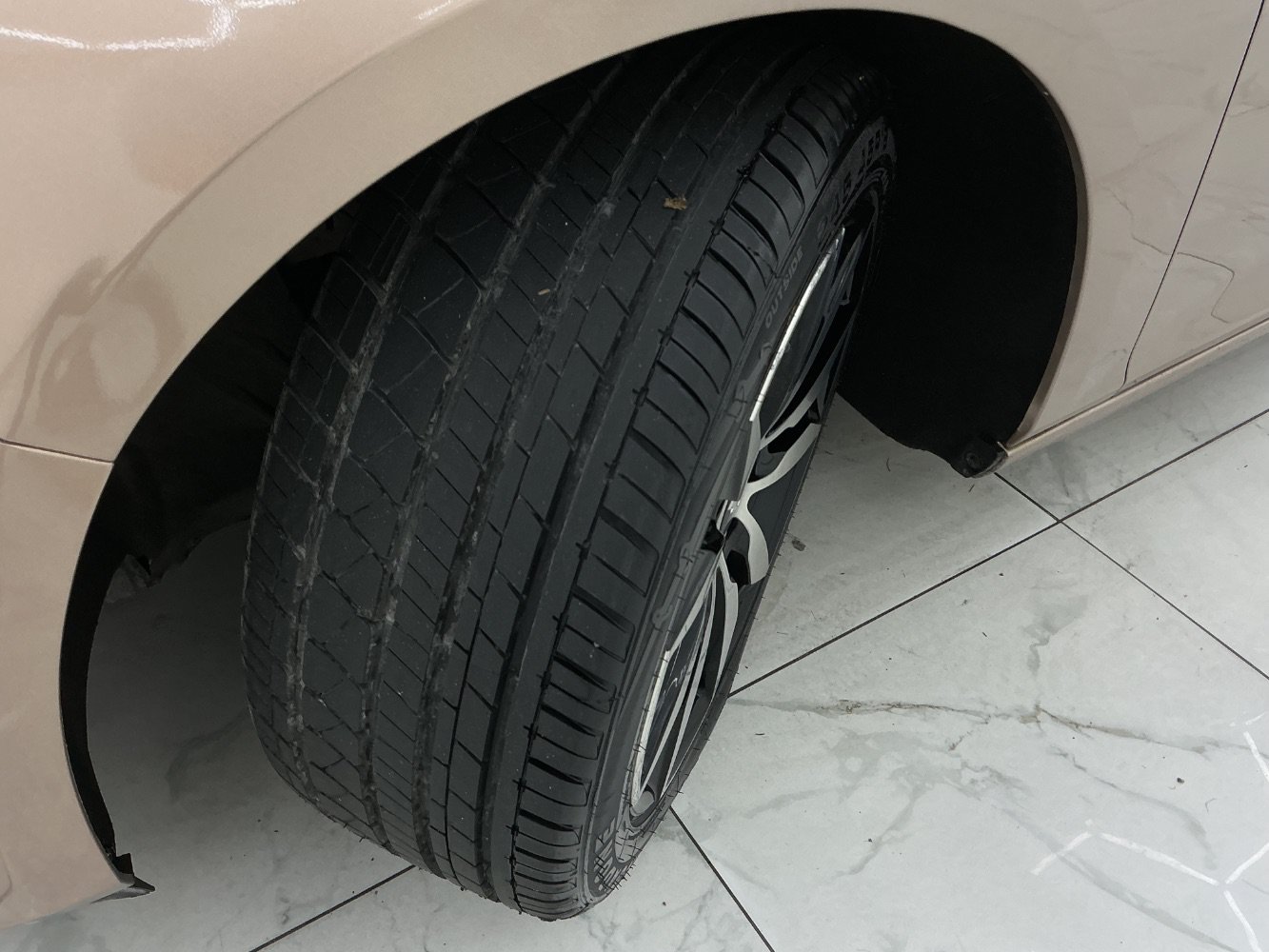 Used 2018 Chevrolet Malibu LT FWD image 44