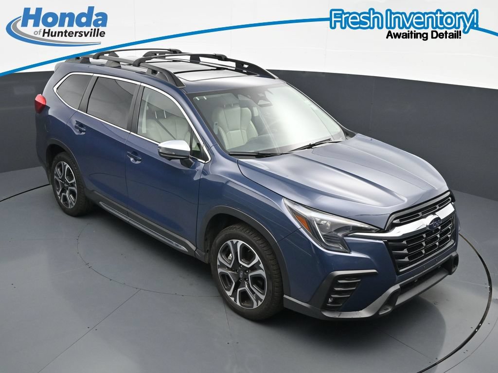 Used 2023 Subaru Ascent Limited w/ Technology Package AWD/4WD image 23