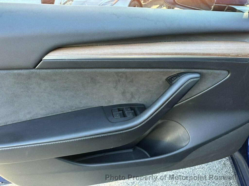 Used 2023 Tesla Model 3 Standard Range RWD image 16