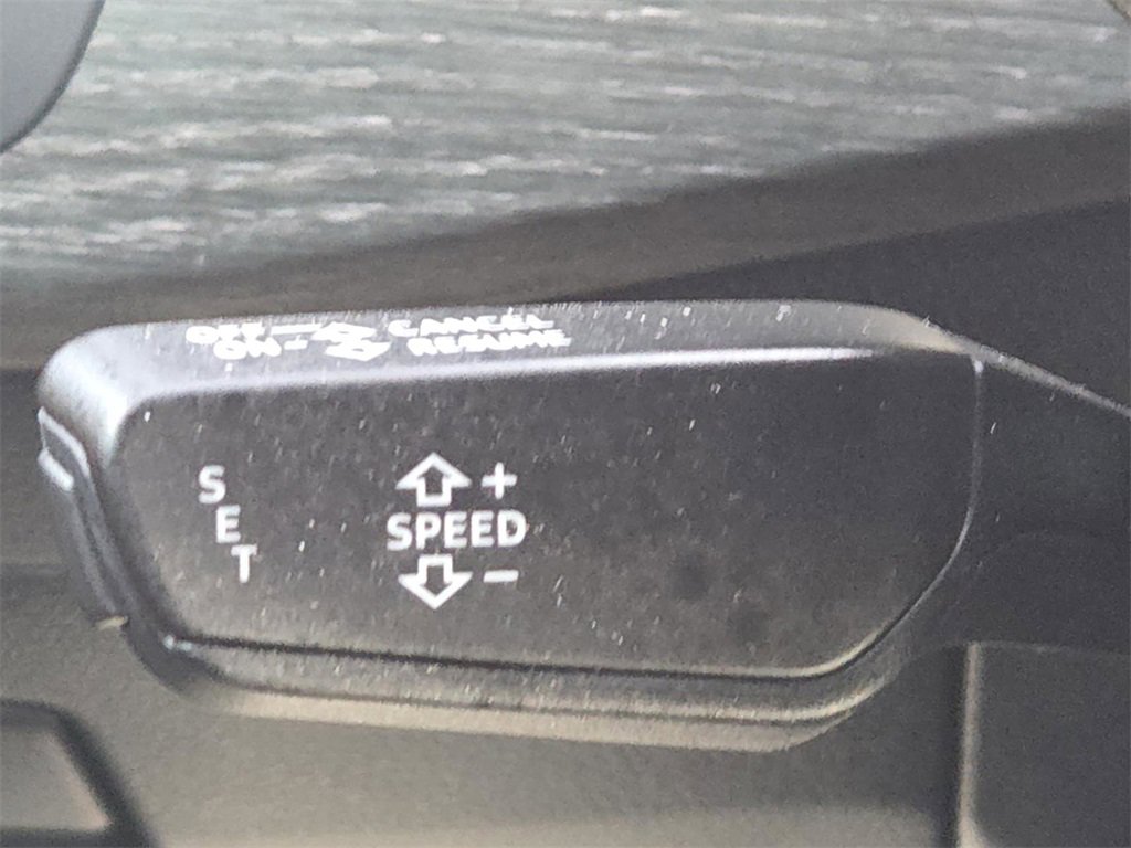 Used 2022 Audi A5 2.0T Premium image 28