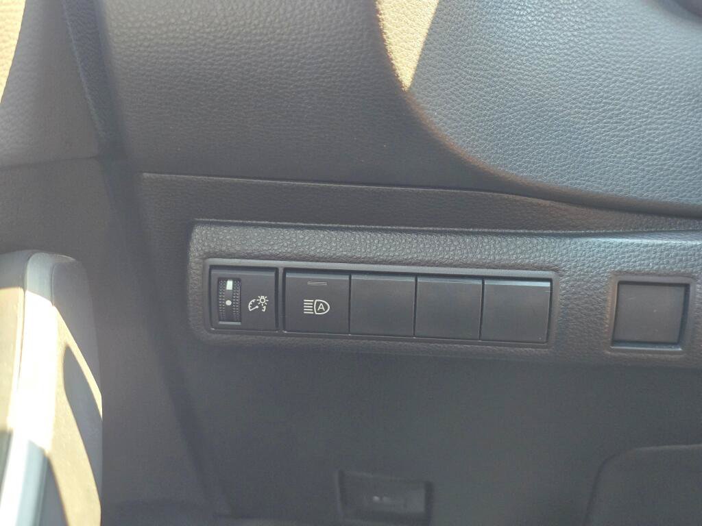Used 2023 Toyota Corolla SE FWD image 27
