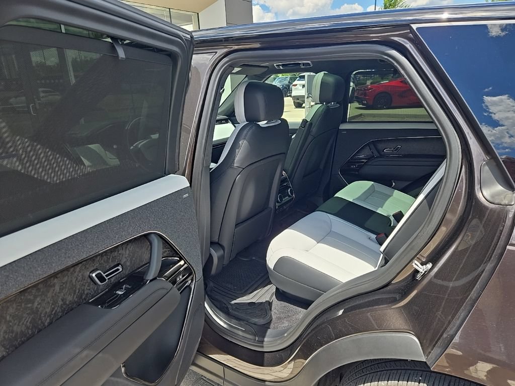 Certified 2025 Land Rover Range Rover Sport Autobiography AWD/4WD image 17