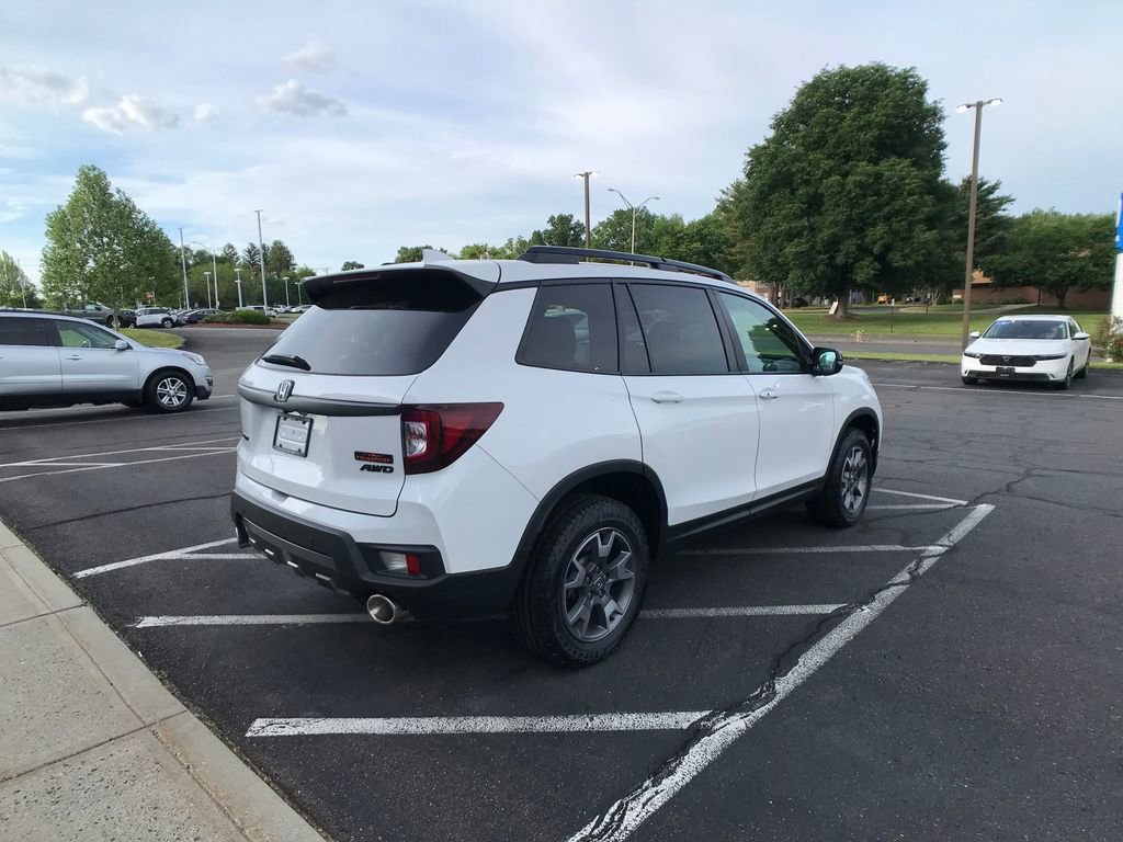 Certified 2023 Honda Passport TrailSport image 15