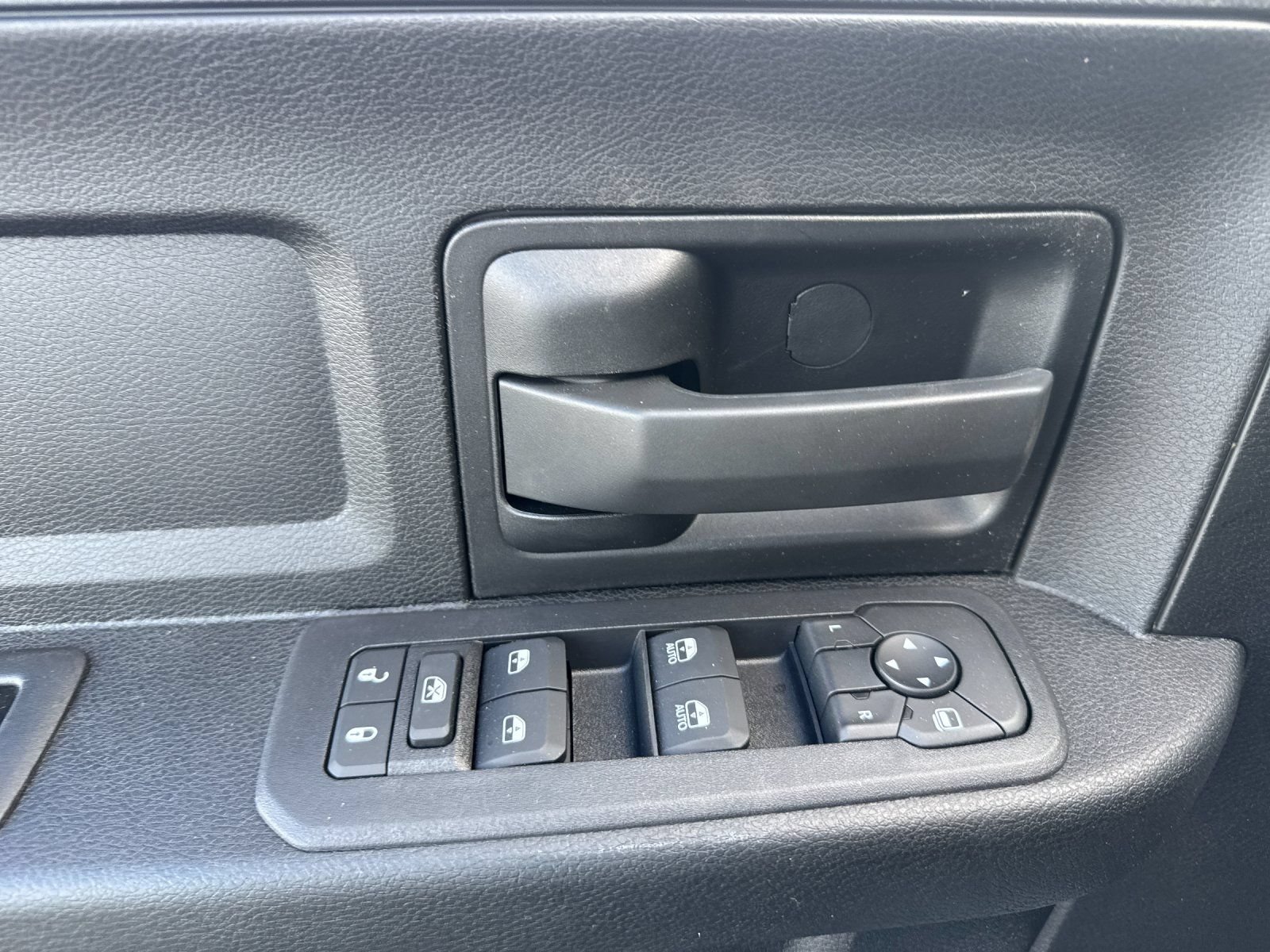 New 2026 RAM 2500 Tradesman AWD/4WD image 11