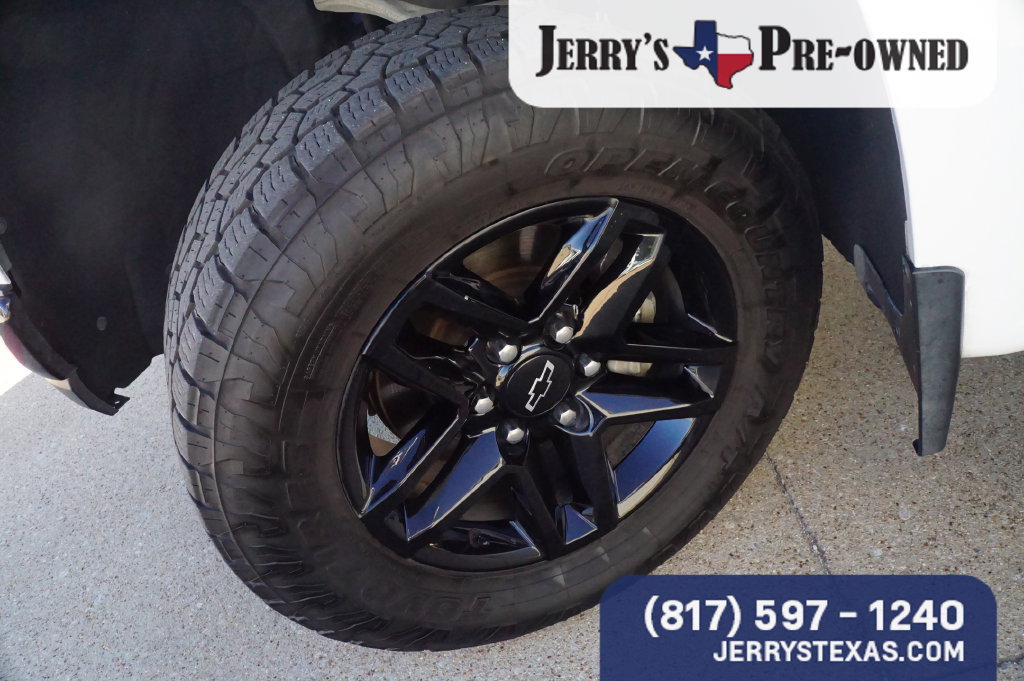 Used 2022 Chevrolet Silverado 1500 LT Trail Boss AWD/4WD image 9