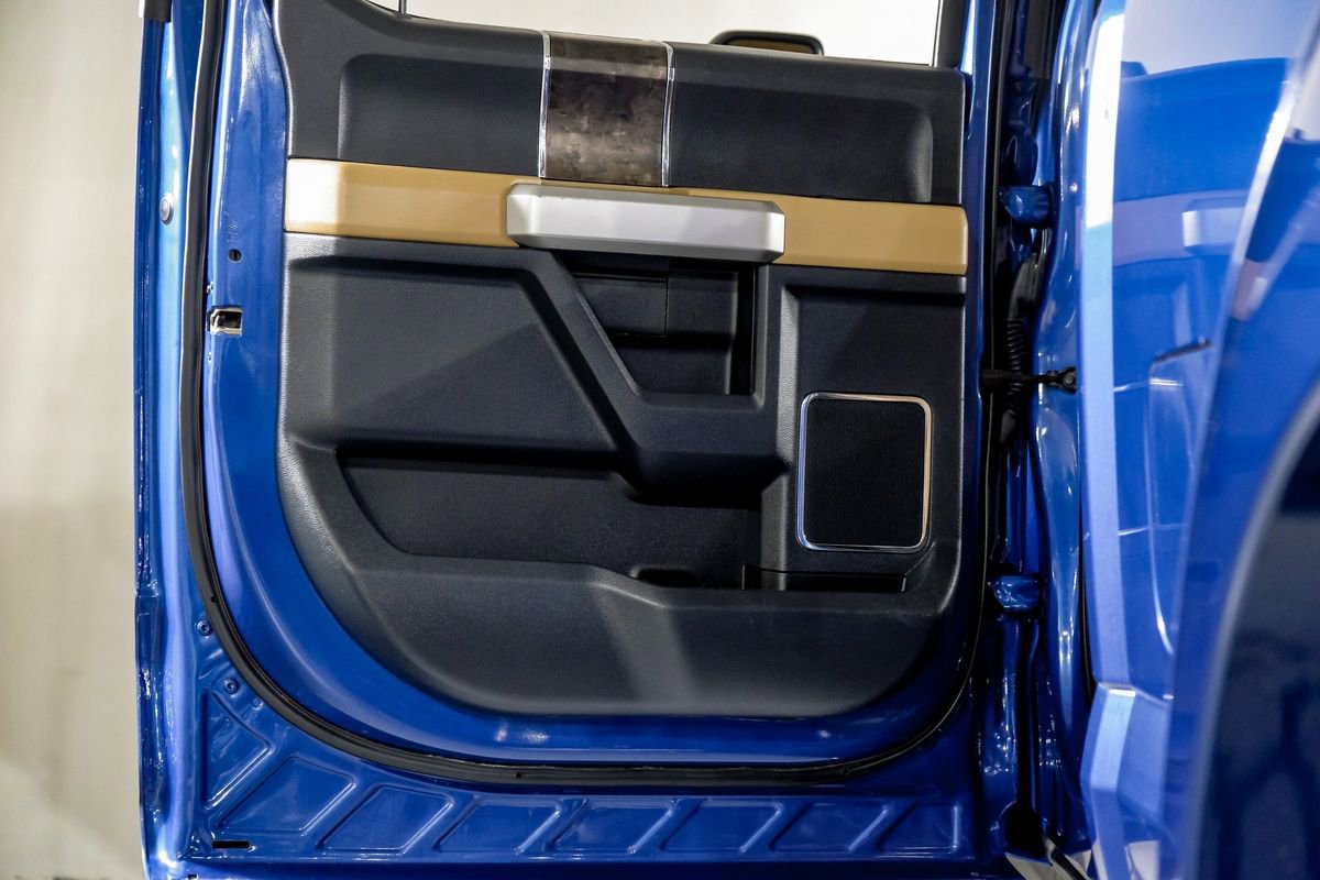 Used 2022 Ford F250 Lariat w/ Chrome Package image 36