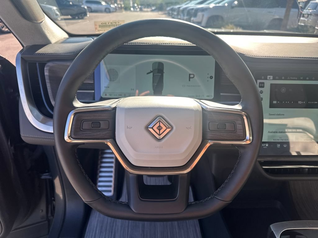 Used 2024 Rivian R1S Adventure AWD/4WD image 21
