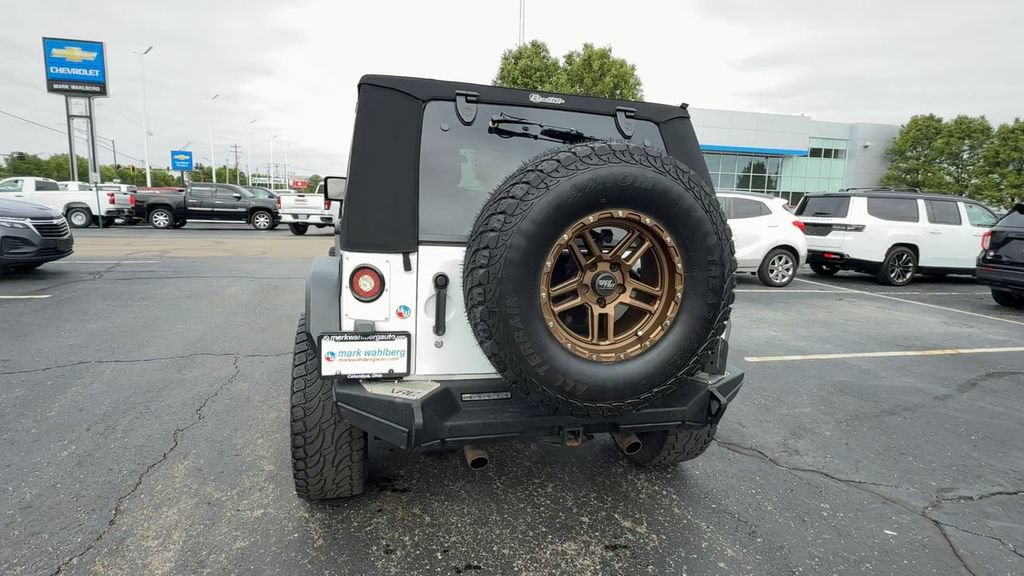 Used 2017 Jeep Wrangler Unlimited Sport AWD/4WD image 7