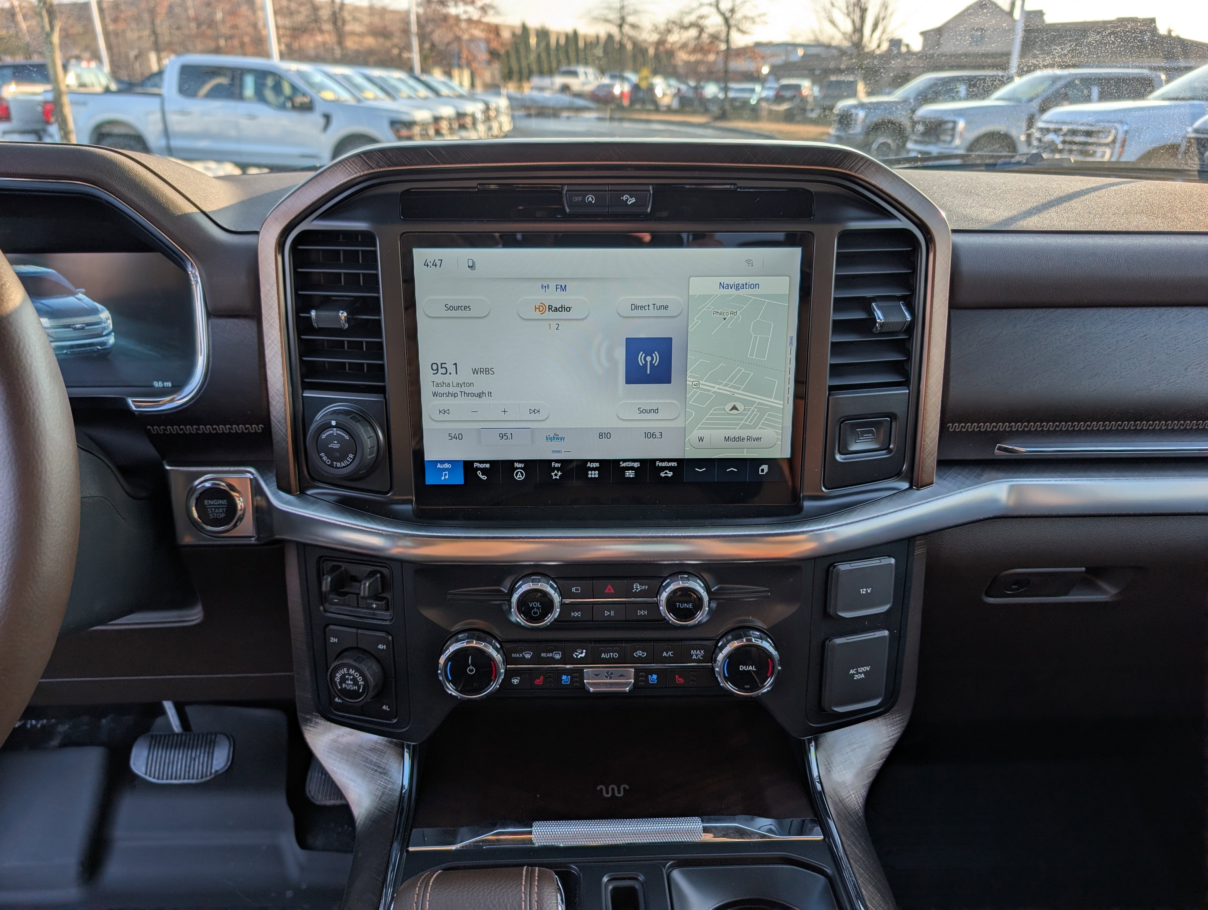 New 2026 Ford F150 King Ranch w/ Equipment Group 601A High image 18