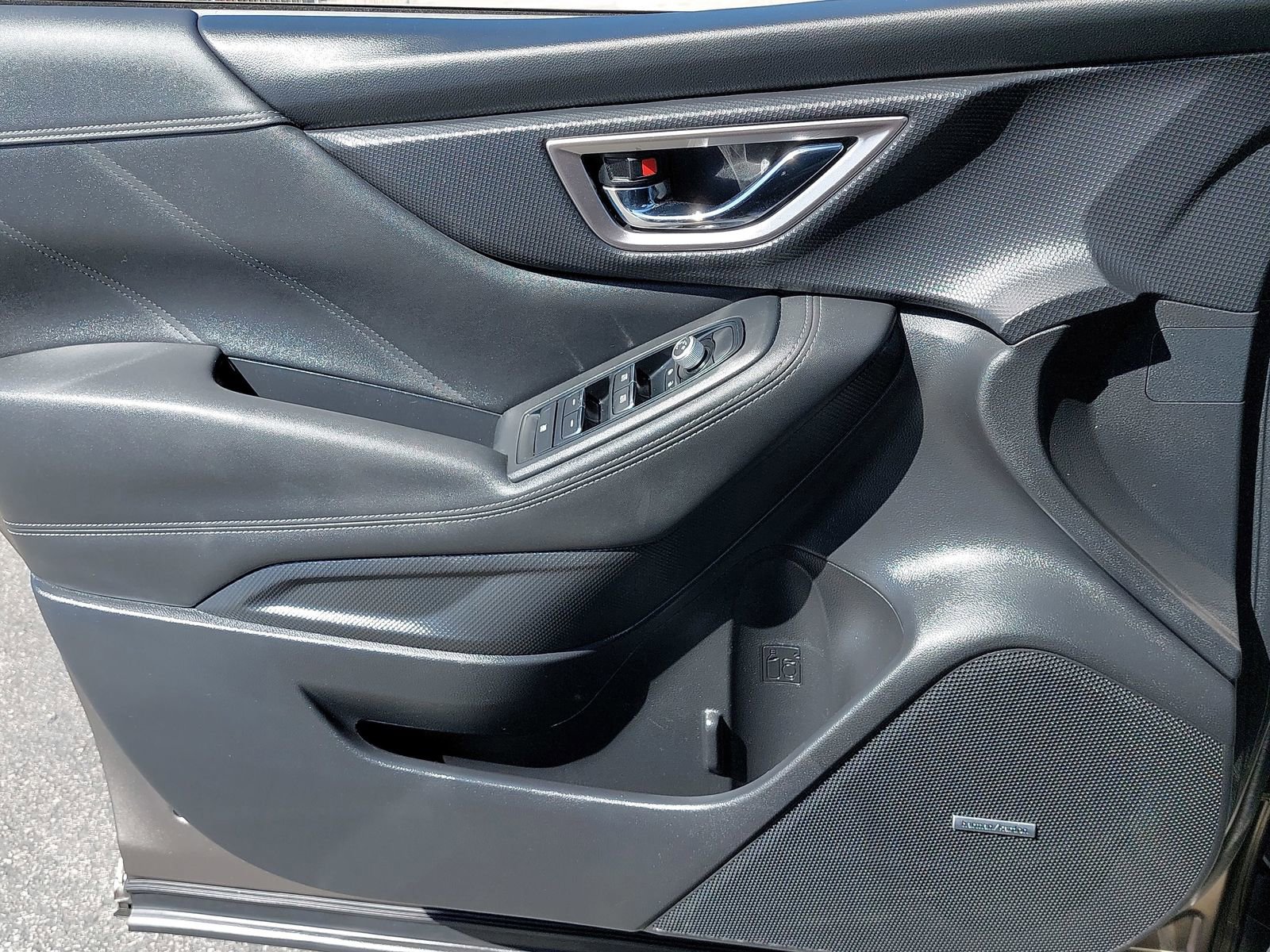 Used 2020 Subaru Forester Limited image 26