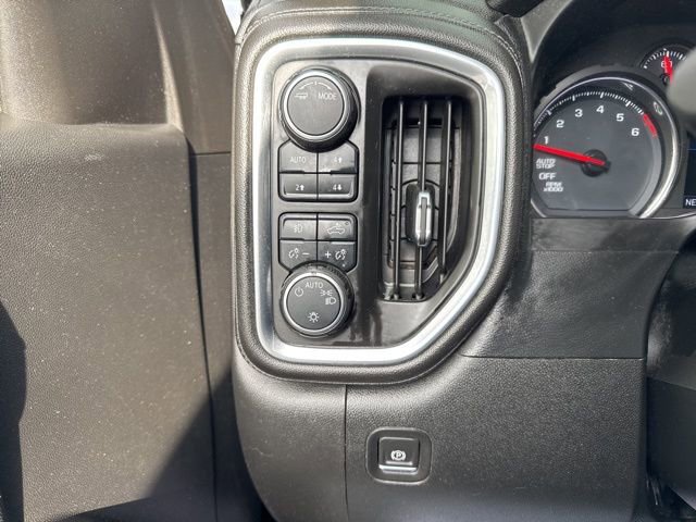 Used 2020 Chevrolet Silverado 1500 LT Trail Boss w/ Convenience Package image 22